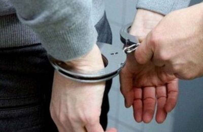 टीके की खुराक को बर्बाद करने के आरोप में विस्कॉन्सिन अस्पताल का कर्मी गिरफ्तार