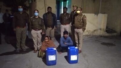 पीलीभीत:आबकारी महोदय ने किया निरीक्षण