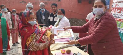 जौनपुर : रामेश्वर महादेव मंदिर ट्रस्ट के द्वारा लालपुरा कोल में कम्बल  वितरण कार्यक्रम संपन्न हुआ