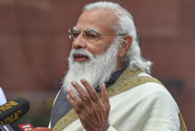बरेली : प्रधानमंत्री मोदी जी के टीवी मुक्त भारत अभियान के अंतर्गत पौष्टिक आहार किट एवं दवाइयों का वितरण किया गया