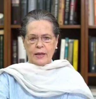 किसान आंदोलन पर गरमाई सियाशत , सोनिया ने बनाई सरकार को घेरने की रणनीति