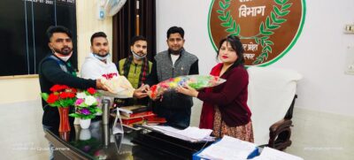 बरेली - इब्तिदा फाउंडेशन आँवला के पदाधिकारियों ने किया आँवला नवनियुक्त उपजिलाधिकारी पारुल तरार का स्वागत।