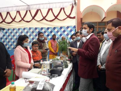 पीलीभीत : राष्ट्रीय कृषि विकास योजना के अन्तर्गत एक दिवसीय कृषि गोष्ठी का किया गया आयोजन।