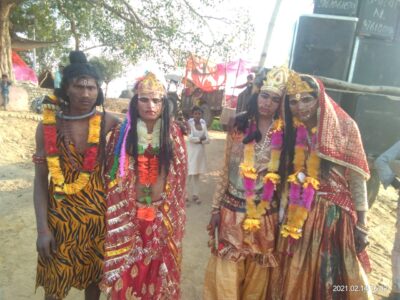 बरेली-श्री हरि बाबा वार्षिकोत्सव आज से शुरू हुआ,कलाकारों ने मचाई धूम