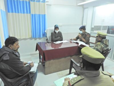 पीलीभीत :पुलिस अधीक्षक द्वारा थाना सुनगढ़ी पर किया गया अर्दली रूम।