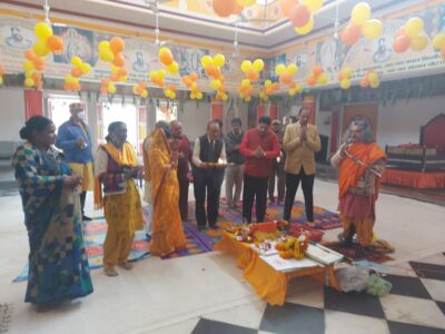 बरेली-त्रिवटी नाथ मंदिर में वसन्तोत्सव का भव्य आयोजन