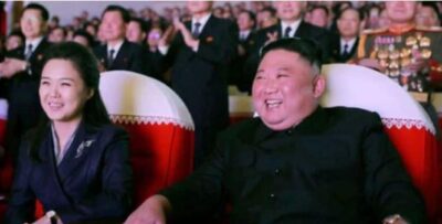 तस्वीरों में दिखीं तानाशाह Kim Jong Un की पत्नी, सालभर से थी गायब