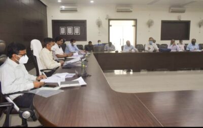 प्रयागराज :सिटी ट्रांसपोर्ट की बैठक सम्पन्न सिटी बसों के मेंटिनेंस हेतु नया टेण्डर करने, आर्थिक नुकसान की भरपायी हेतु नई कार्ययोजना बनाये जाने का दिया निर्देश,