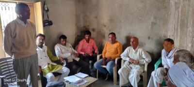 बरेली - आँवला विधानसभा क्षेत्र में तिरस्त्रीय पंचायत चुनावों को फतह करने के लिए भाजपा की आधा दर्जन गांवों में बैठके।