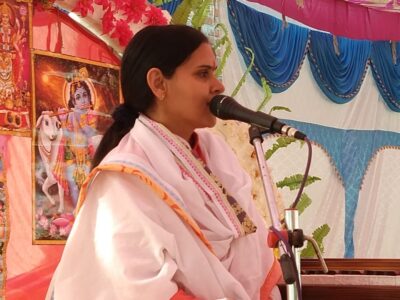 मैंनपुरी :अनुसुइया सती कथा श्रवण करने को उमड़ी भक्तों की भीड़