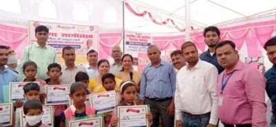 बरेली - रामनगर ब्लाक बीआरसी पर प्रेरणा ज्ञानोत्सव से अभिभावकों और छात्रों को किया गया जागरूक।