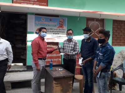 पीलीभीत: जिलाधिकारी द्वारा नगर क्षेत्र की उचित दर विक्रेता की दुकान से विद्युत बिल जमा करने की प्रक्रिया का किया गया शुभारम्भ