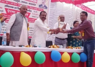 कासगंज :पटियाली विधानसभा के विधायक ममतेश शाक्य एवं जिला बेसिक शिक्षाअधिकारी ने किया जागरूक