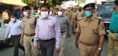 फर्रुखाबाद: होली पर्व व पंचायत चुनाव को लेकर किया फ्लैग मार्च, शांति बनाए रखने की अपील