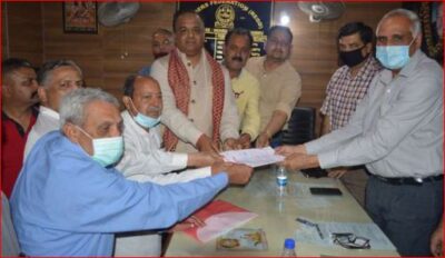 वेयर हाउस चुनाव के लिए उम्मीदवारों ने शक्ति प्रदर्शन कर दायर किए नामांकन पत्र
