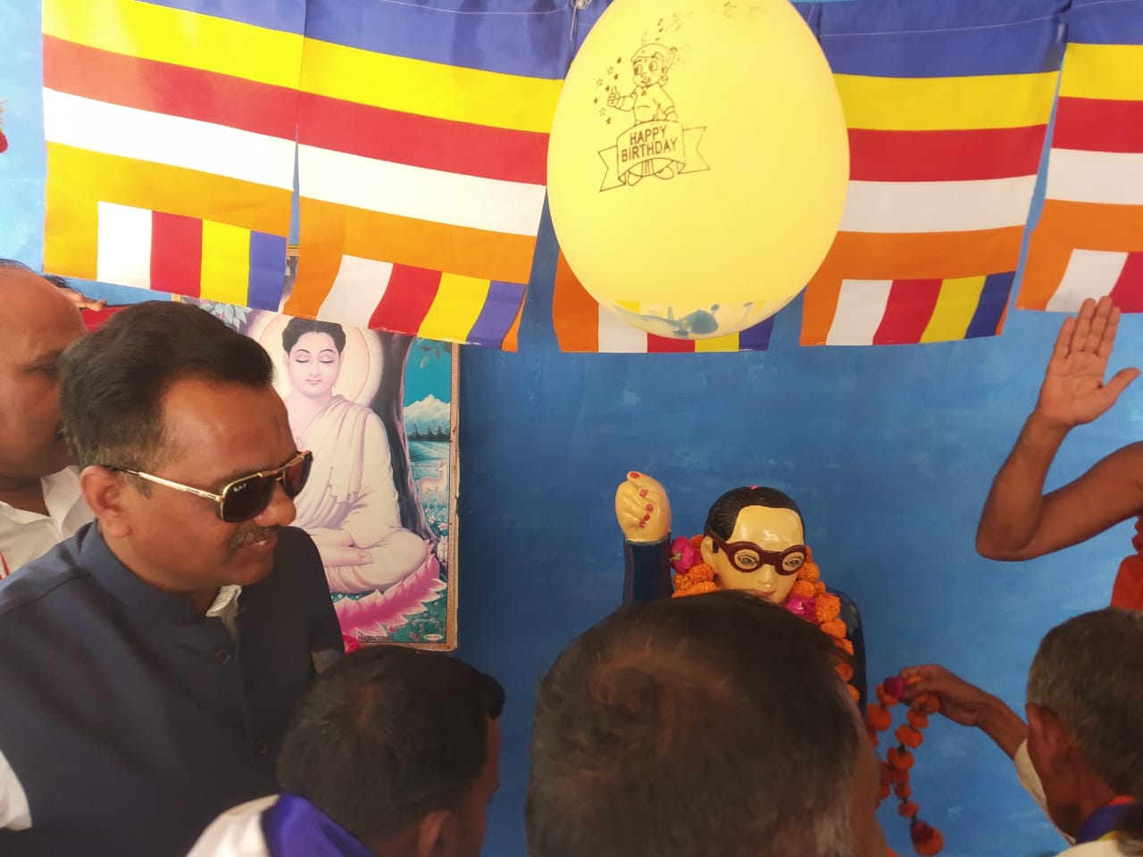 फर्रुखाबाद : मूर्ति अनावरण समारोह