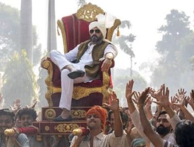 दसवीं की शूटिंग आगरा में पूरी हुई , अभिषेक बच्चन परिवार सहित हुए रवाना