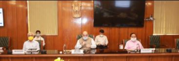 अब नक्सलियों के खिलाफ निर्णायक लड़ाई छेड़ने की रणनीति पर काम कर रही है गृह मंत्रालय