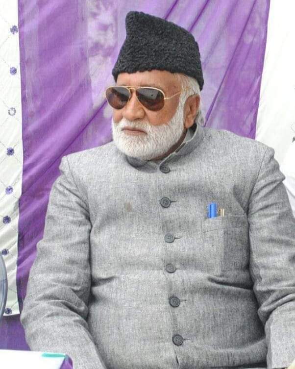 बरेली - करोना महामारी से एक और जान गई सिरौली नगर पंचायत चेयरमैन पति का निधन।