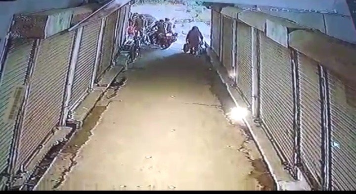 बरेली-चौकी प्रभारी ने गरीबो की मदद की गणमान्य लोगों से की गुजारिश
