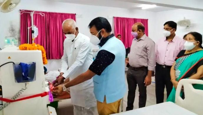 शहडोल: डायलिसिस मशीन का फीता काटकर शुभारंभ