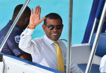मालदीव के पूर्व राष्ट्रपति मोहम्मद नशीद के ऊपर हुआ बम से हमला,बाल बाल बचे मोहम्मद नशीद