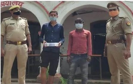 प्रयागराज: थाना मेजा पुलिस द्वारा चोरी के मो0 घटना में प्रयुक्त मोटर साइकिल के सांथ 02 अभियुक्त गिरफ्तार,