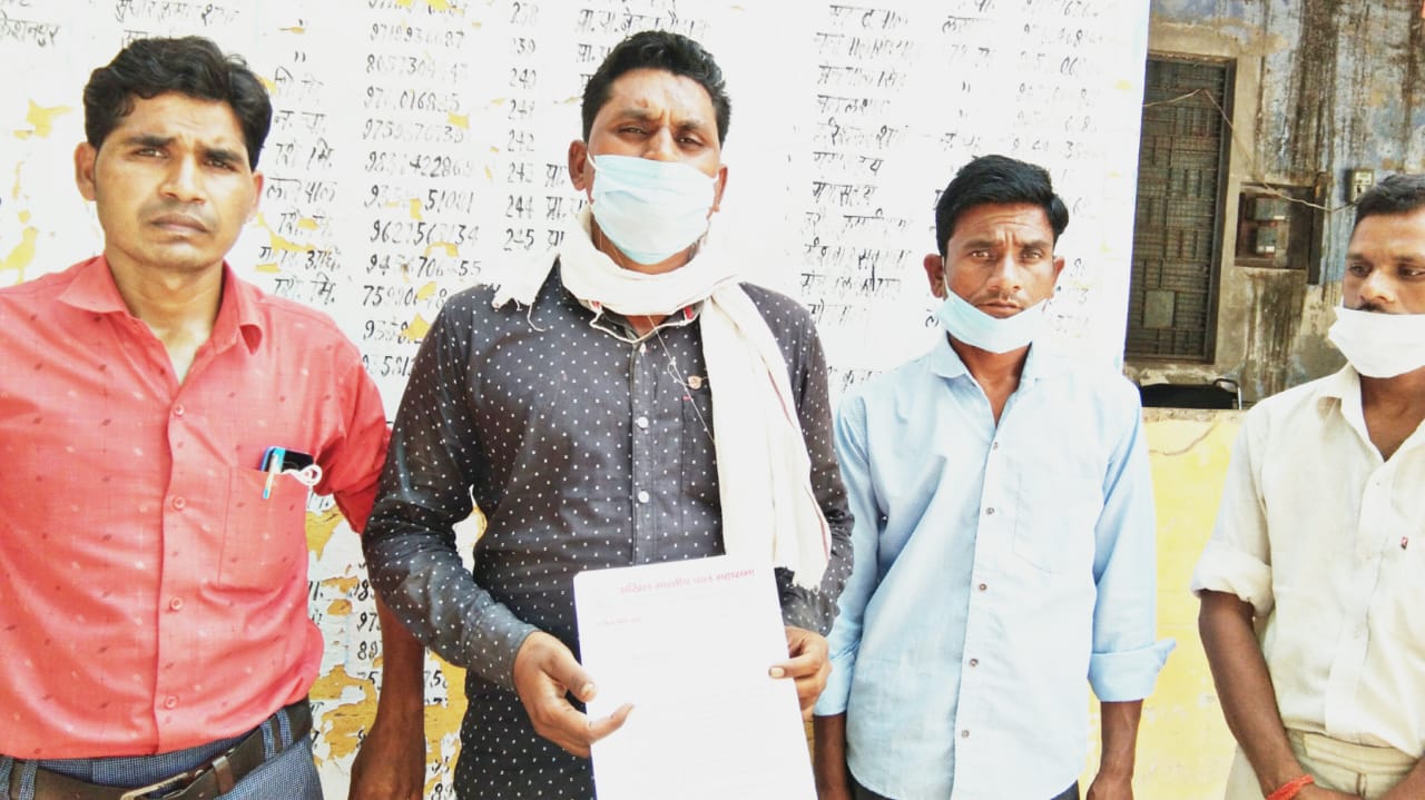बरेली-पुलिस की सह या दबंगई का खौफ