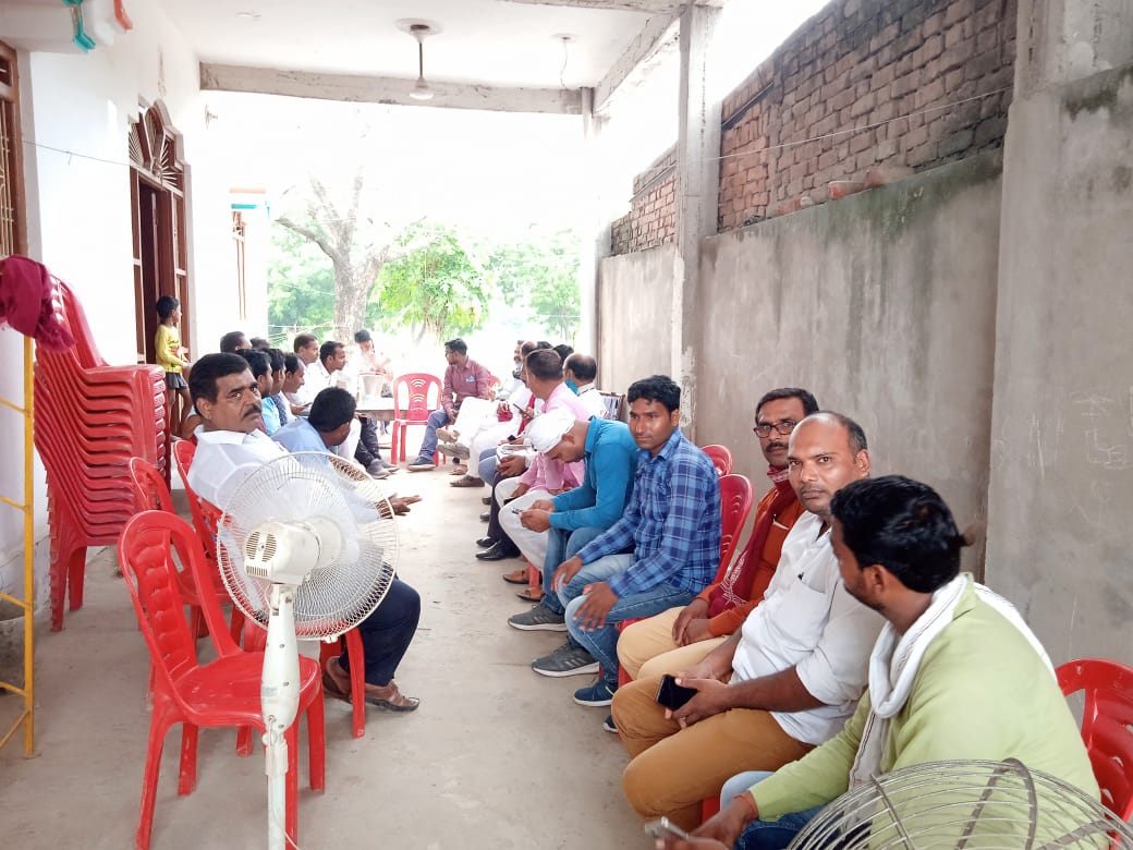 जौनपुर/ संभूगंज:जन अधिकार पार्टी ने मौर्य समाज के लोगो के साथ की बैठक