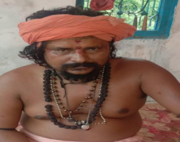 पीलीभीत: बिलसंडा में श्री लंगड़े बाबा देवस्थल की पुलिया निर्माण का मामला।