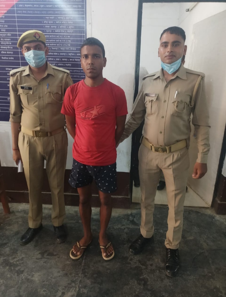 पीलीभीत :पूरनपुर मुखबिर की सूचना पर इनामी बदमाश पुलिस ने किया गिरफ्तार