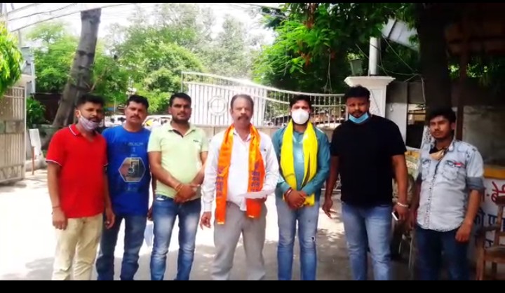 बरेली-रामजन्म भूमि बिक्री में हुए भ्र्ष्टाचार को लेकर शिवसेना ने दिया ज्ञापन