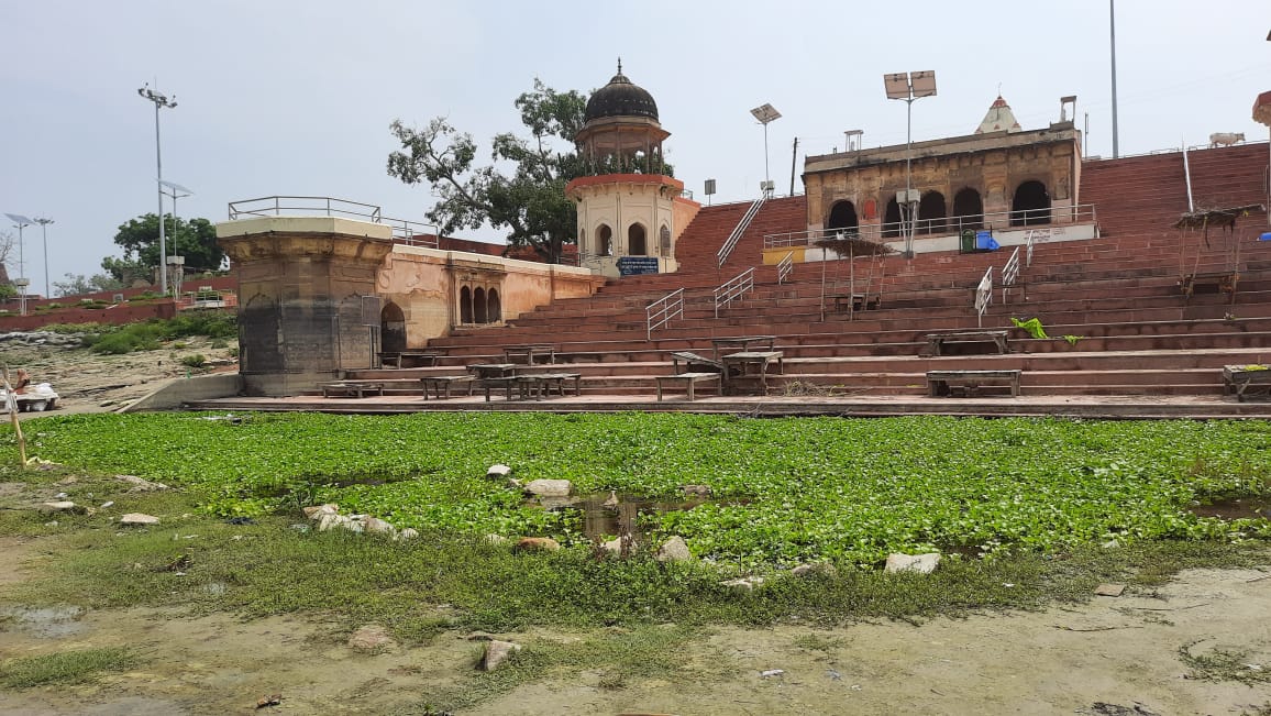 रायबरेली : 16 करोड़ खर्च किये फिर भी स्थित ऐसी की तैसी