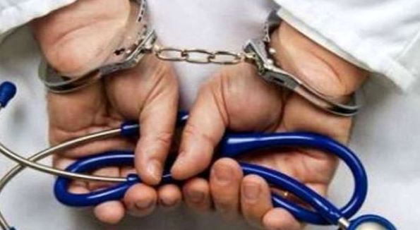 मेडिकल रैप से पीड़ित लोगो ने डॉक्टर के खिलाफ खटखटाया अदालत का दरवाजा