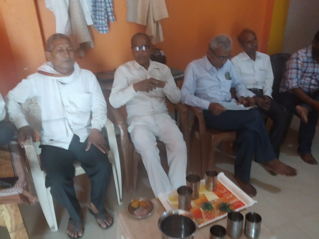 प्रयागराज: अम्बेडकर युग पार्टी ने महिलाओ सहित, बुजुर्ग व नौ जवानो को सौपी कमान बिधान सभा कोरांव का किया गया गठन,