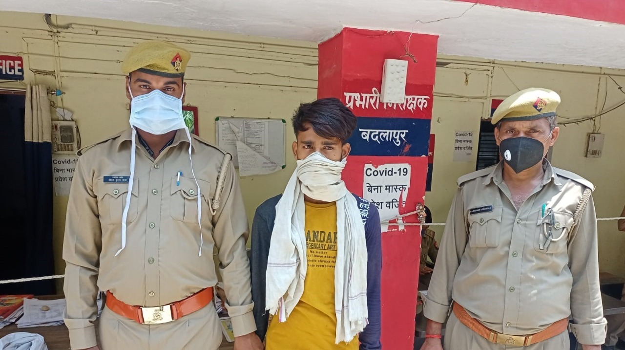 जौनपुर : पुलिसअधीक्षक द्वारा जनपद में अपराध की रोकथाम व अपराधियो को गिरफ्तारी हेतु चलाये अभियान