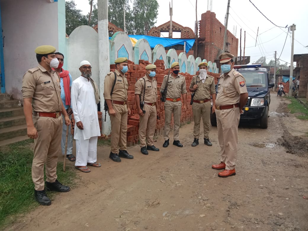पीलीभीत : पुलिस अधीक्षक श्री किरीट सिंह राठौर के निर्देशन में ईद-उल-अज़हा(बक़रीद) का त्यौहार सकुशल संपन्न।