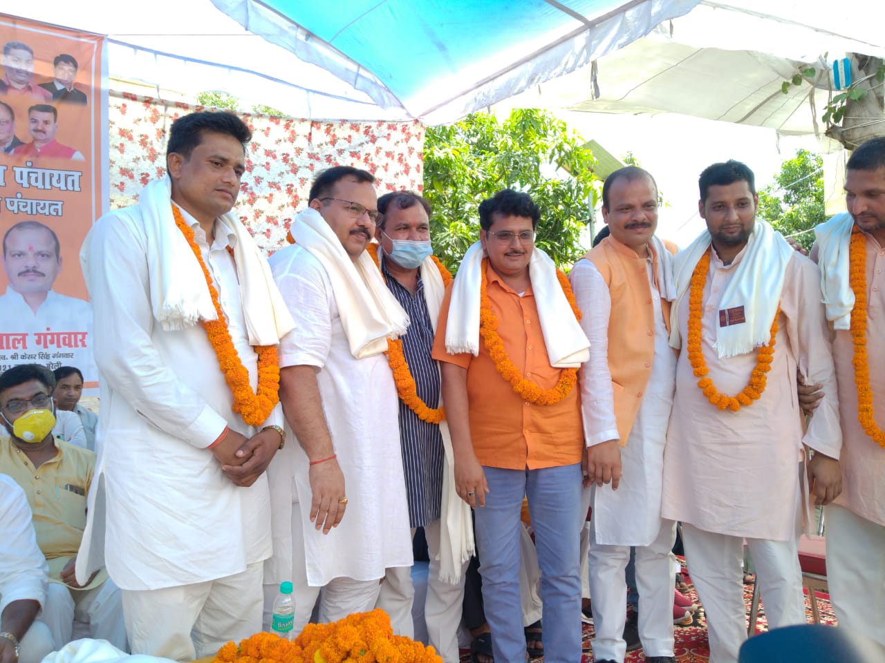 बरेली-विशाल गंगवार के सम्मान समारोह में शामिल हुए जिला पंचायत सदस्य