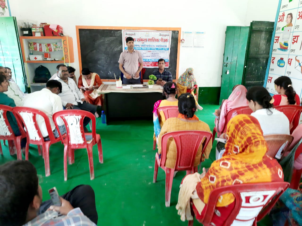 बहराइच: न्याय पंचायत हसुवापारा में मासिक बैठक संपन्न