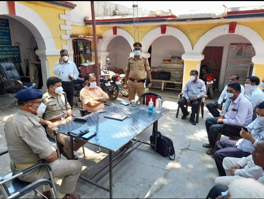 पीलीभीत : जिलाधिकारी ने थाना समाधान दिवस थाना सुनगढी एवं कोतवाली सदर में की गई जनसुनवाई।