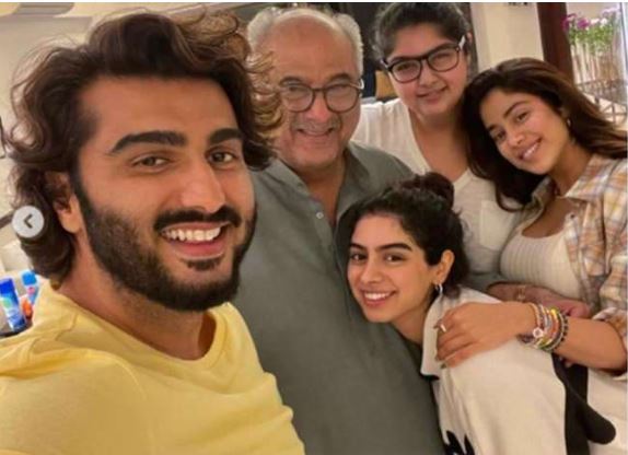 जान्हवी और खुशी संग जैसा दिखता है वैसा नहीं है अर्जुन कपूर का रिश्ता, बोले- 'झूठ नहीं बेचना चाहता'