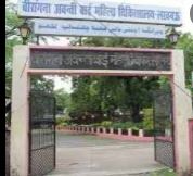 महिला चिकित्सालय(डफरिन) में बने वैक्सीनेशन सेंटर व चिकित्सालय का जिलाधिकारी ने किया निरीक्षण, दिये आवश्यक दिशा-निर्देश