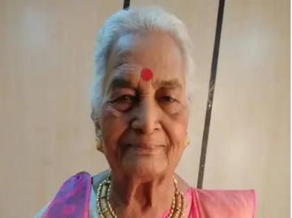 'मुझे पैसों की जरूरत है, मेरे पैर की हालत बिगड़ रही है', पाई-पाई के लिए मोहता हुईं अभिनेत्री सुनीता ने बताई दुखभरी कहानी