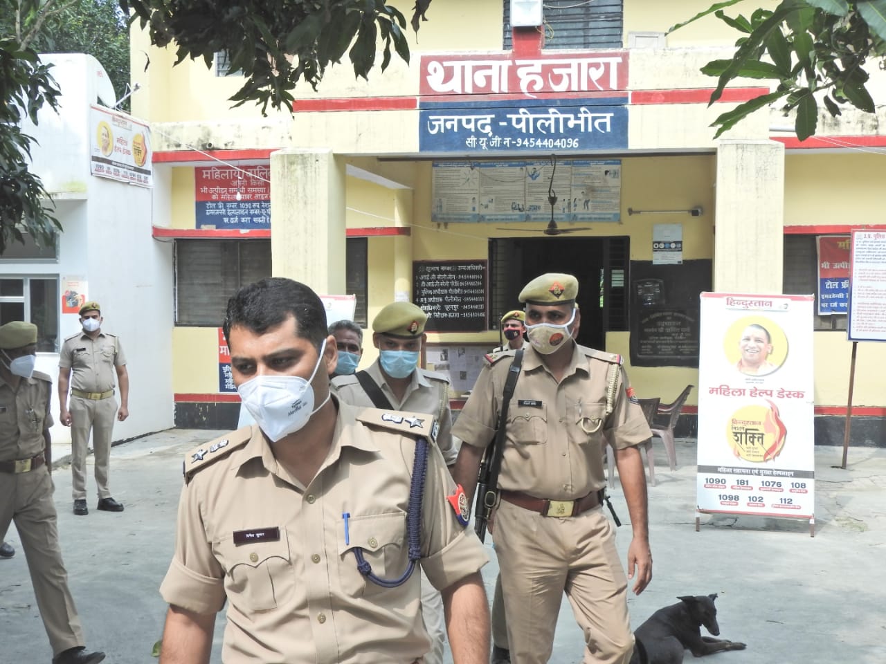 पीलीभीत :पुलिस अधीक्षक श्री दिनेश कुमार पी0 महोदय ने थाना हज़ारा एवं चौकी कम्बोजनगर का किया आकस्मिक निरीक्षण।