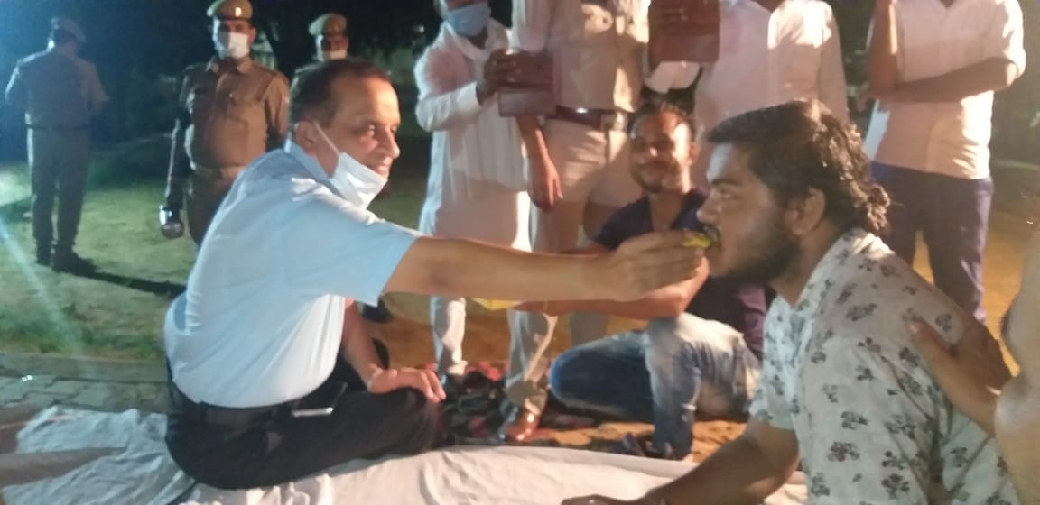 मैनपुरी : पुलिस प्रसाशन ने मानी पत्रकारो की मांगें