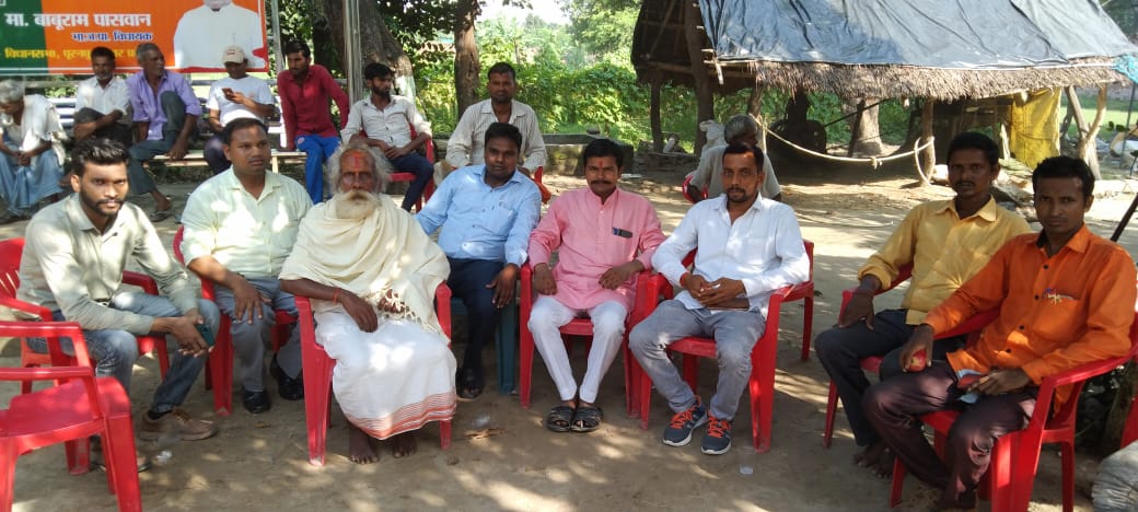 पीलीभीत: लाल बाबा की बरसी पर किया गयाअखण्डपाठ एवं विशाल भण्डारा का आयोजन