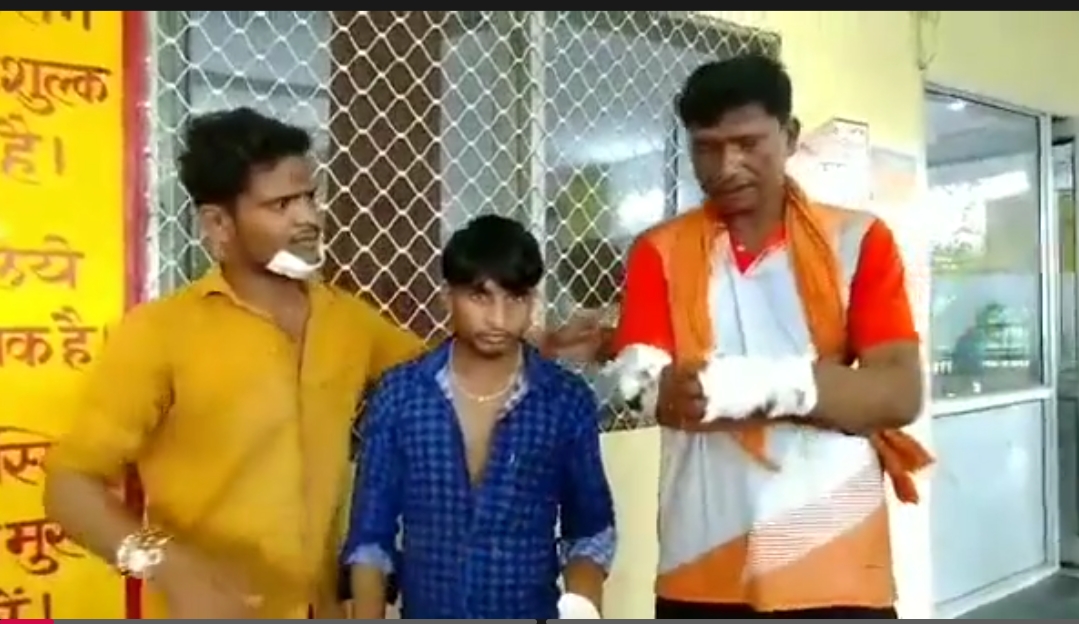 इटावा : दो बाइक सवार को कार ने रोदा
