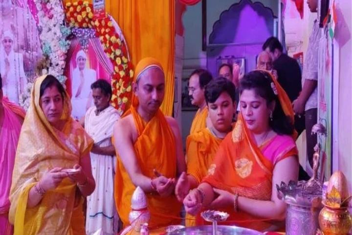 मैनपुरी: सुनने की कला में निपुण ही होता है श्रावक