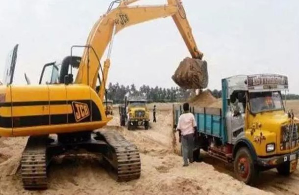 रोहतास में खुल्ला खेल फर्रुखाबादी, 93 करोड़ का जब्त बालू ही हो गया चोरी