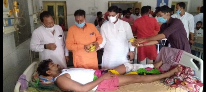 आजमगढ़: शहर और ग्रामीण क्षेत्रों में धूमधाम से मना पीएम का 71वां जन्मदिन